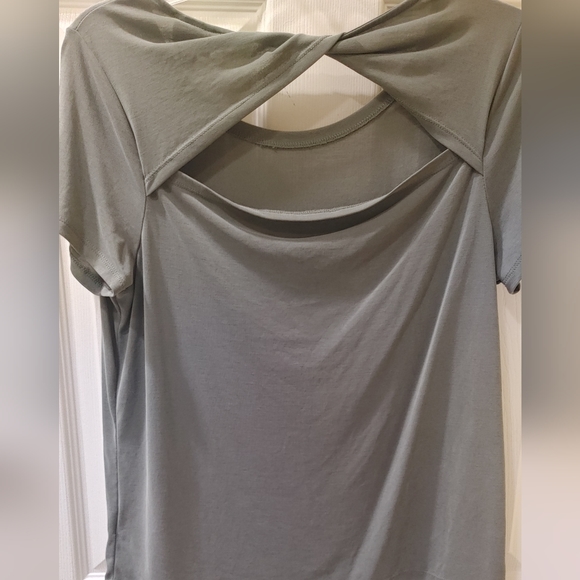 A New Day Women's Medium Khaki Tee - Picture 6 of 8